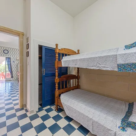 Tulipano Holiday home Torre Pali